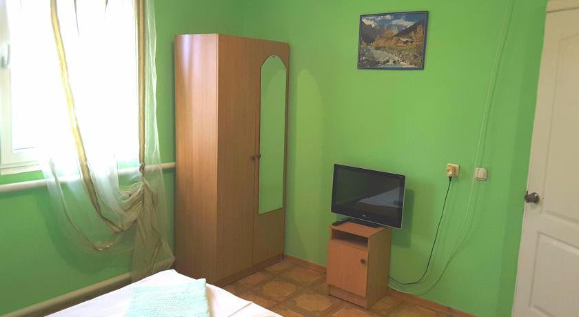 Гостиница Guest House on Pravoslavnaya 20 B Адлер-24